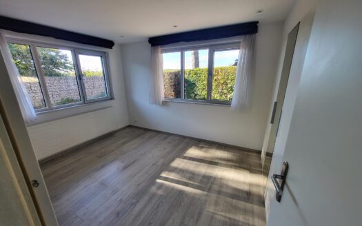 Appartement de 3 pièces + cuisine