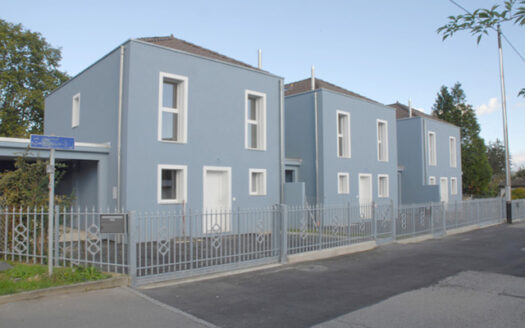 MEYRIN – Villa mitoyenne de 5 pièces