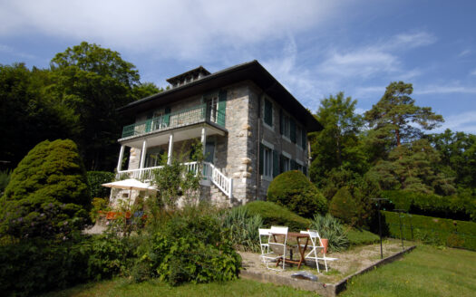 CHAMBESY – Appartement meublé 3 pièces