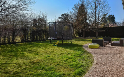 CHENE-BOUGERIES – Villa 7.5 pièces