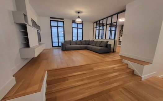 JONCTION – Appartement semi-meublé de 5 pièces