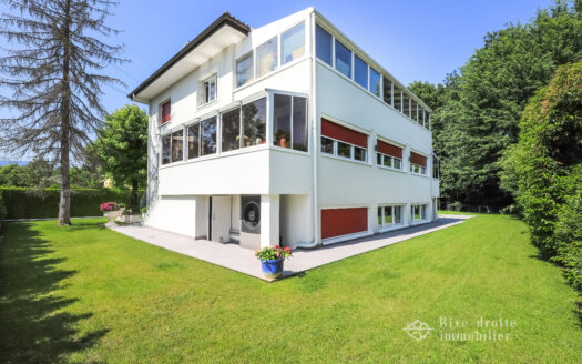 FOUNEX – 12-room villa