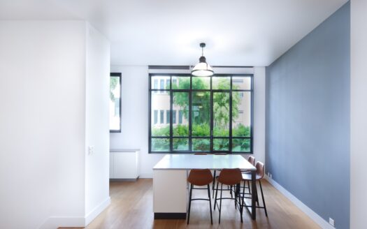 JONCTION – Appartement semi-meublé de 5 pièces